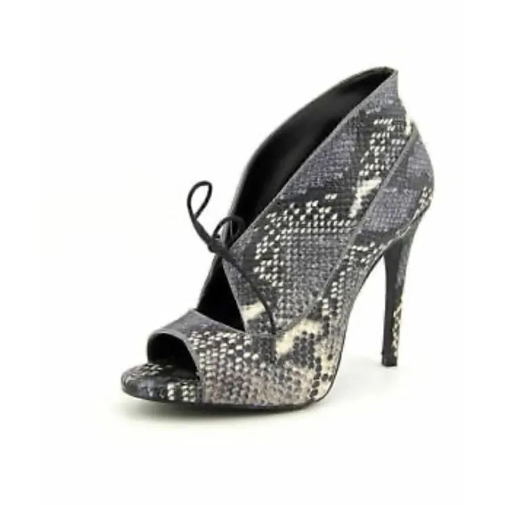 Pour La Victoire Vika Womens Blue Snake Leather Peep Toe Booties Heels Shoes 9